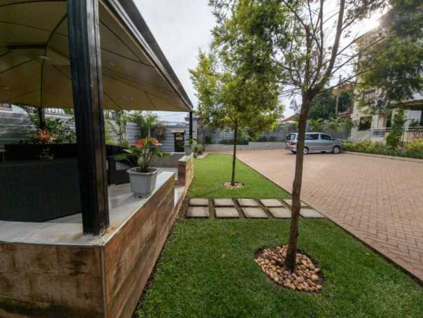 Eric Wilkins Apartments Ayoma