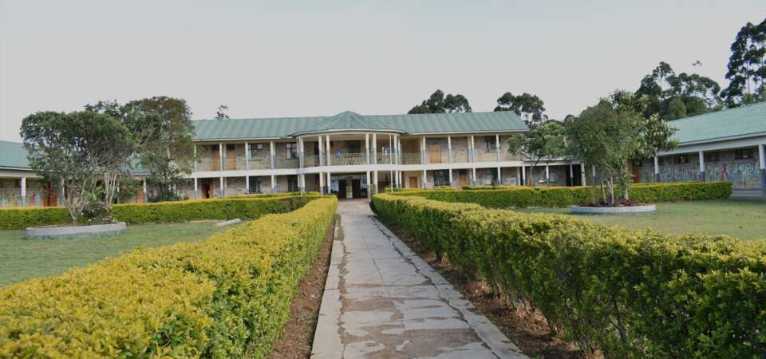 Kipkeino High School Ayoma